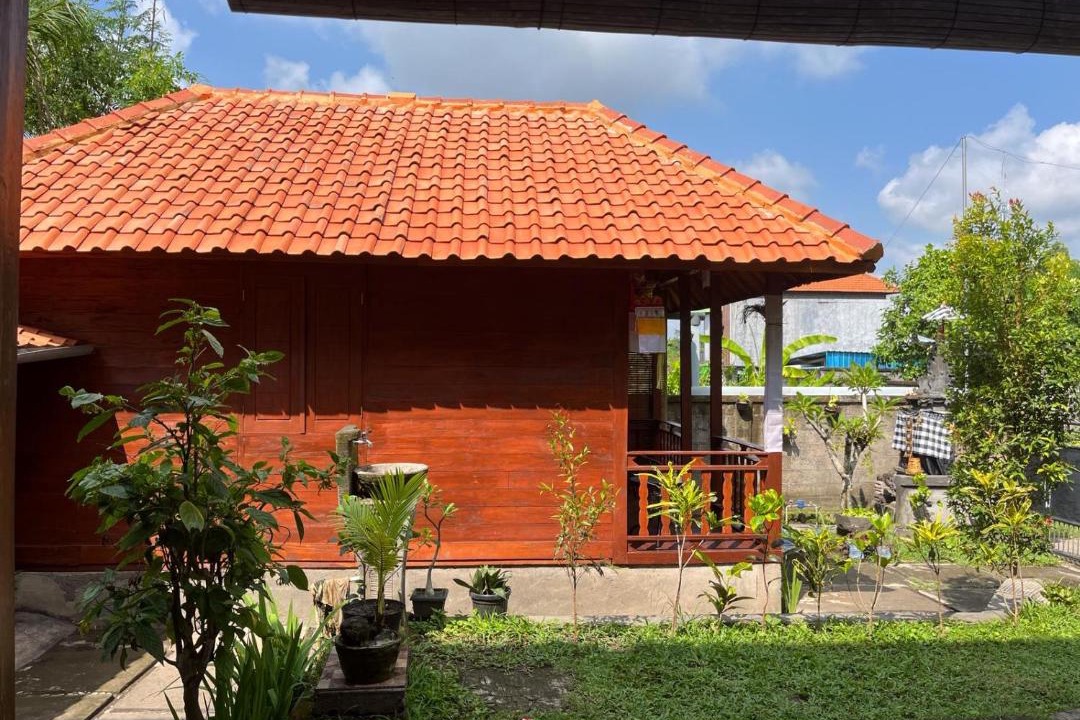 Banjarangkan House | Telagamas Guest House