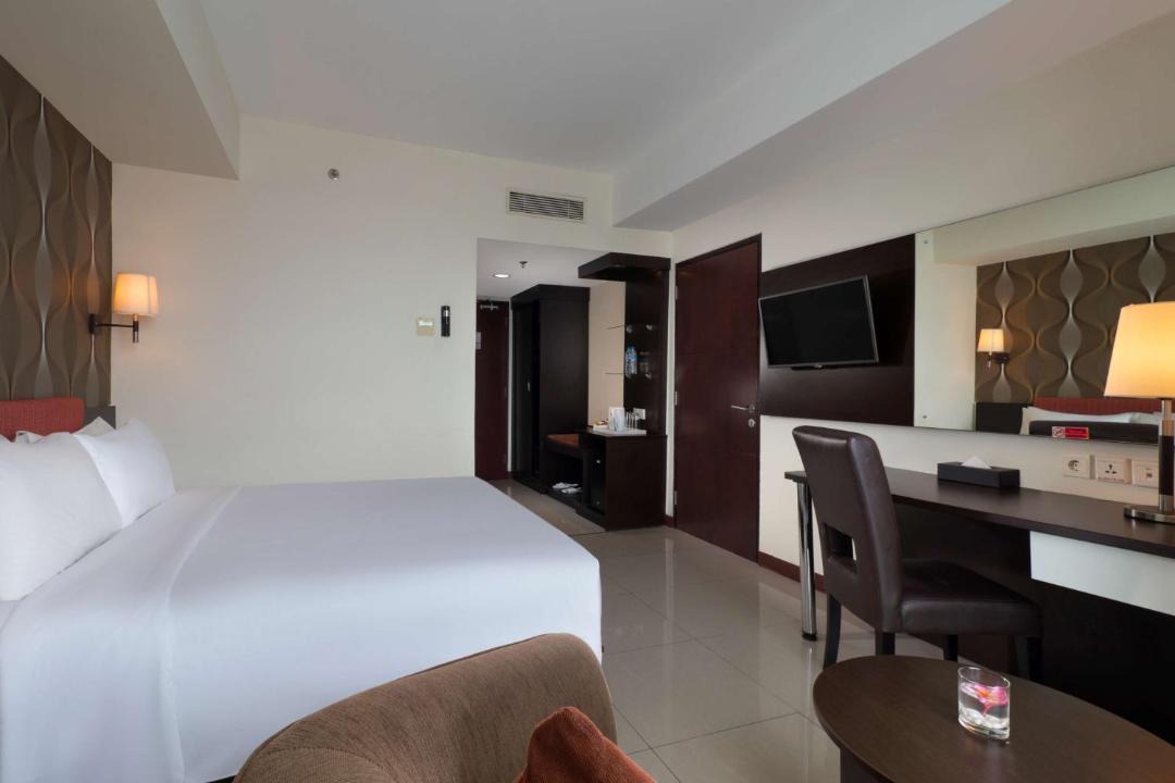 Manado City Centre Hotel | Best Western The Lagoon Hotel