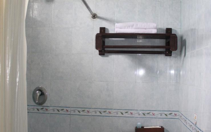 Photo of Bathroom in Cepu