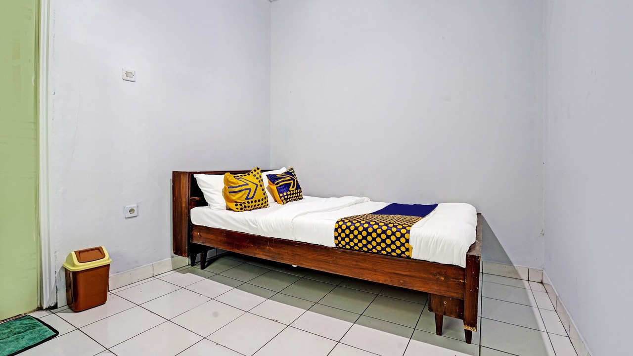 Photo of Bedroom in Hegarmanah