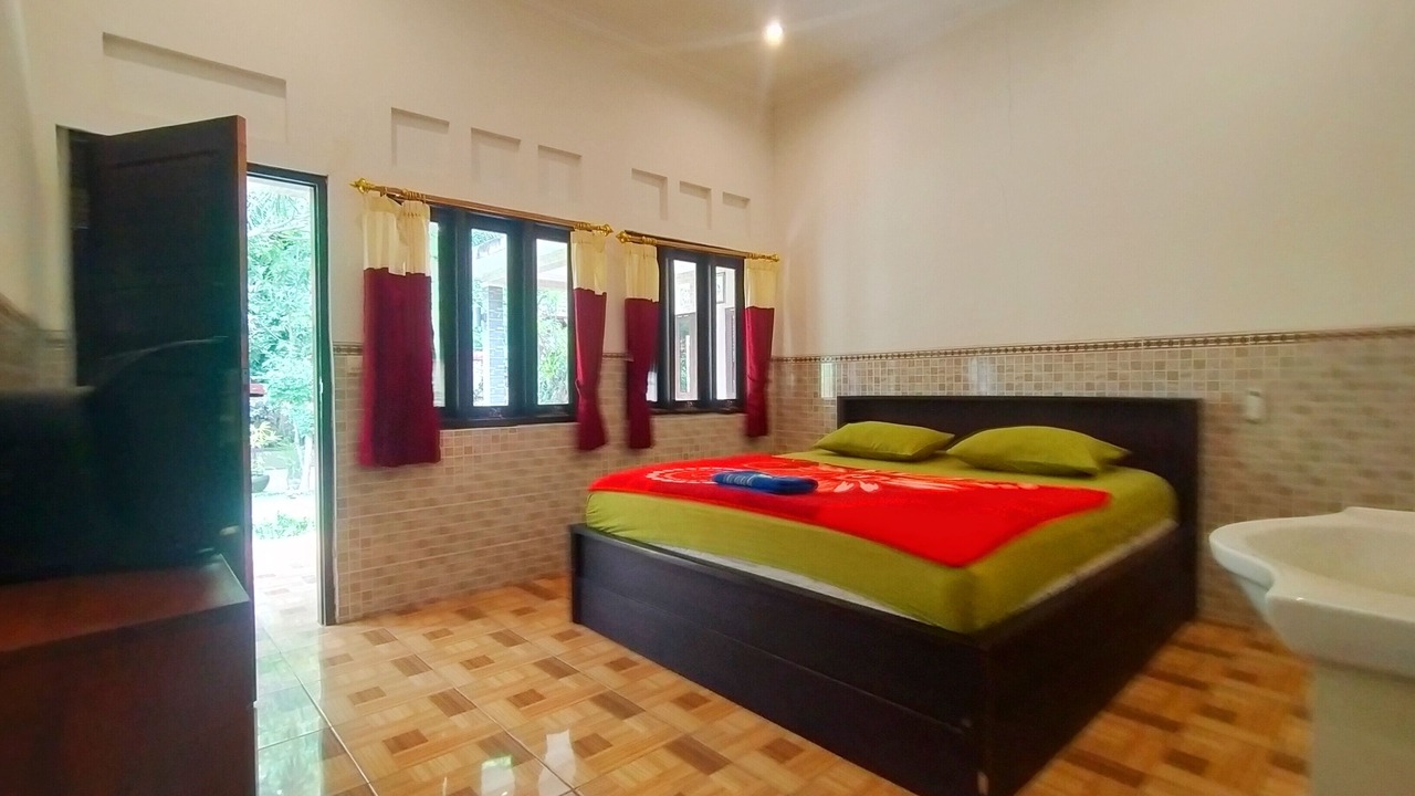 Photo of Bedroom in Bukti