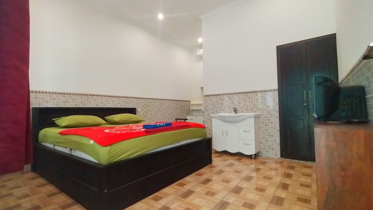 Photo of Bedroom in Bukti