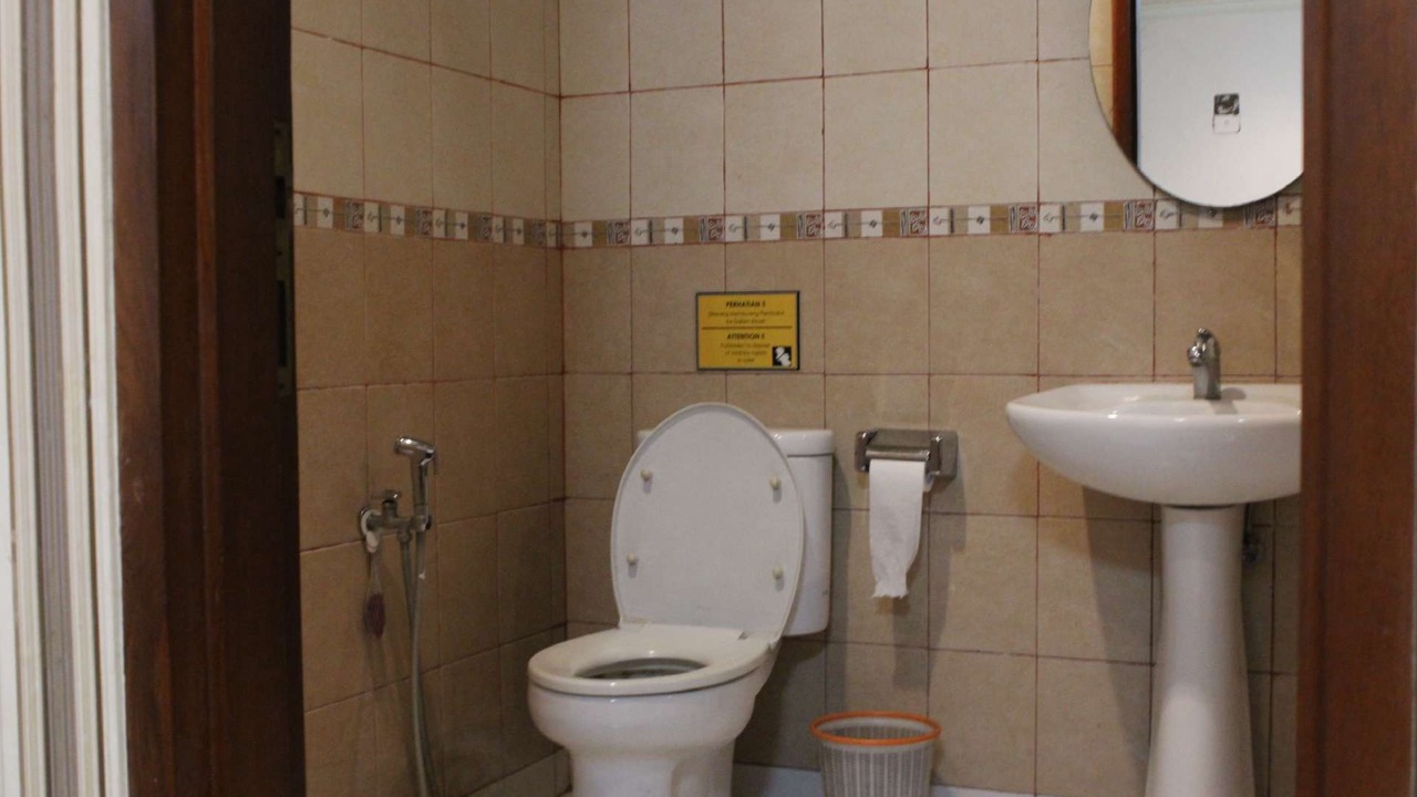 Photo of Bathroom in Jatinegara