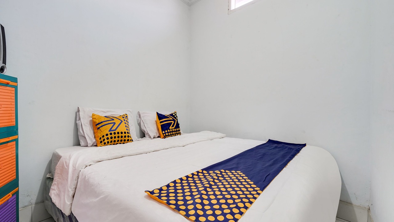 Photo of Bedroom in Hegarmanah