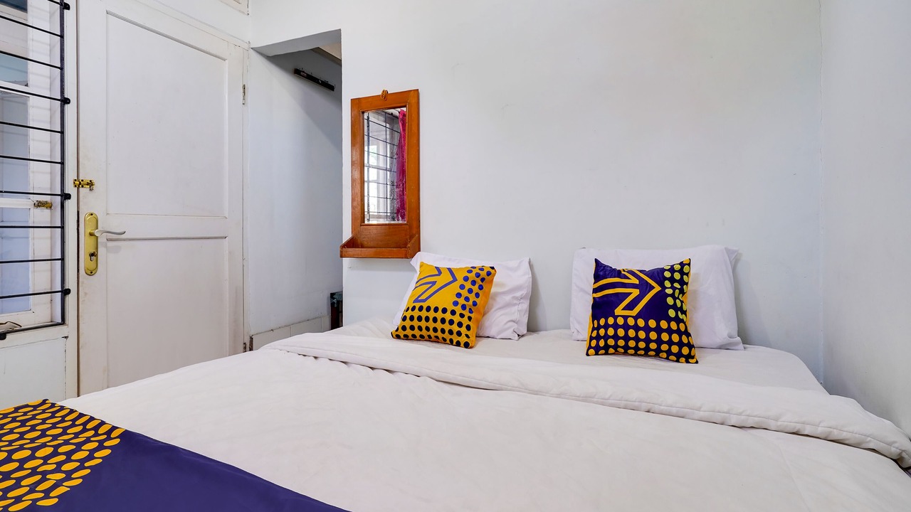 Photo of Bedroom in Hegarmanah