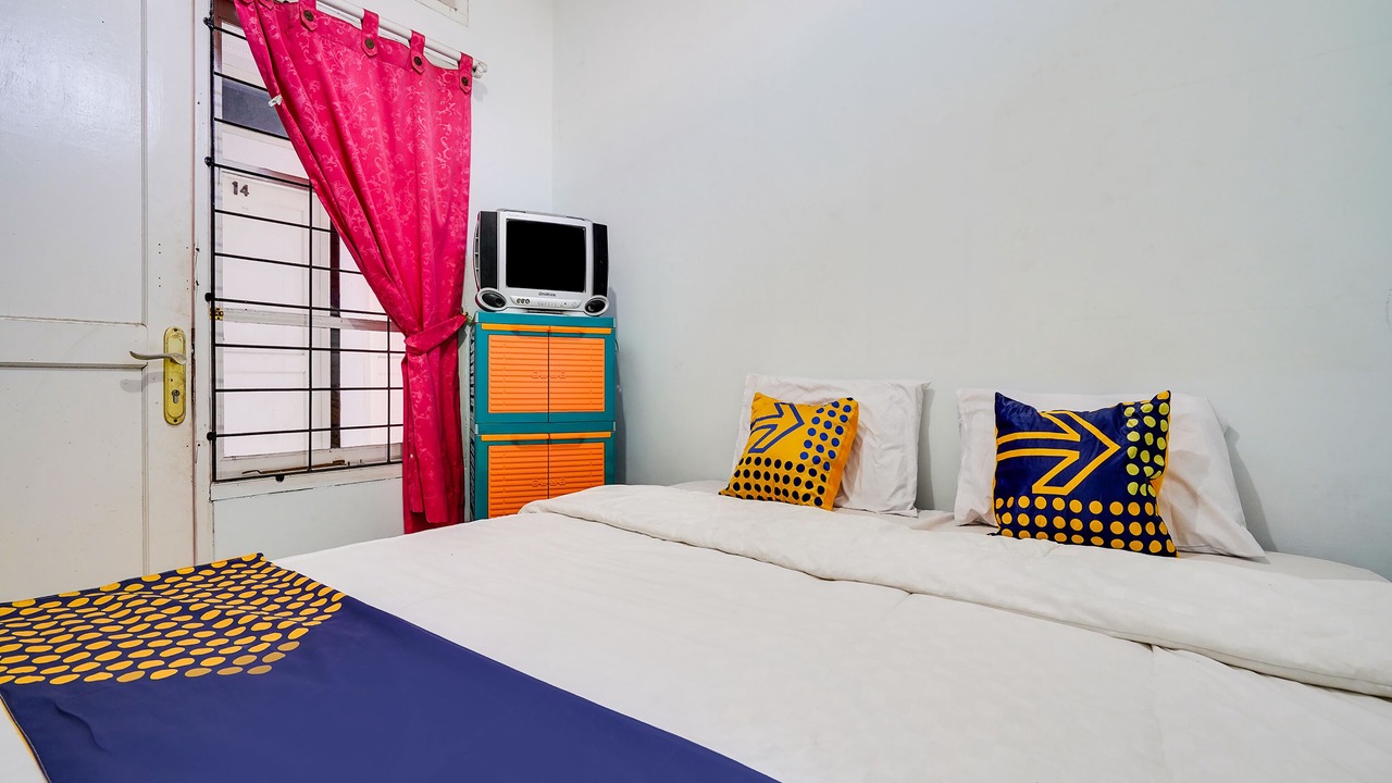 Photo of Bedroom in Hegarmanah