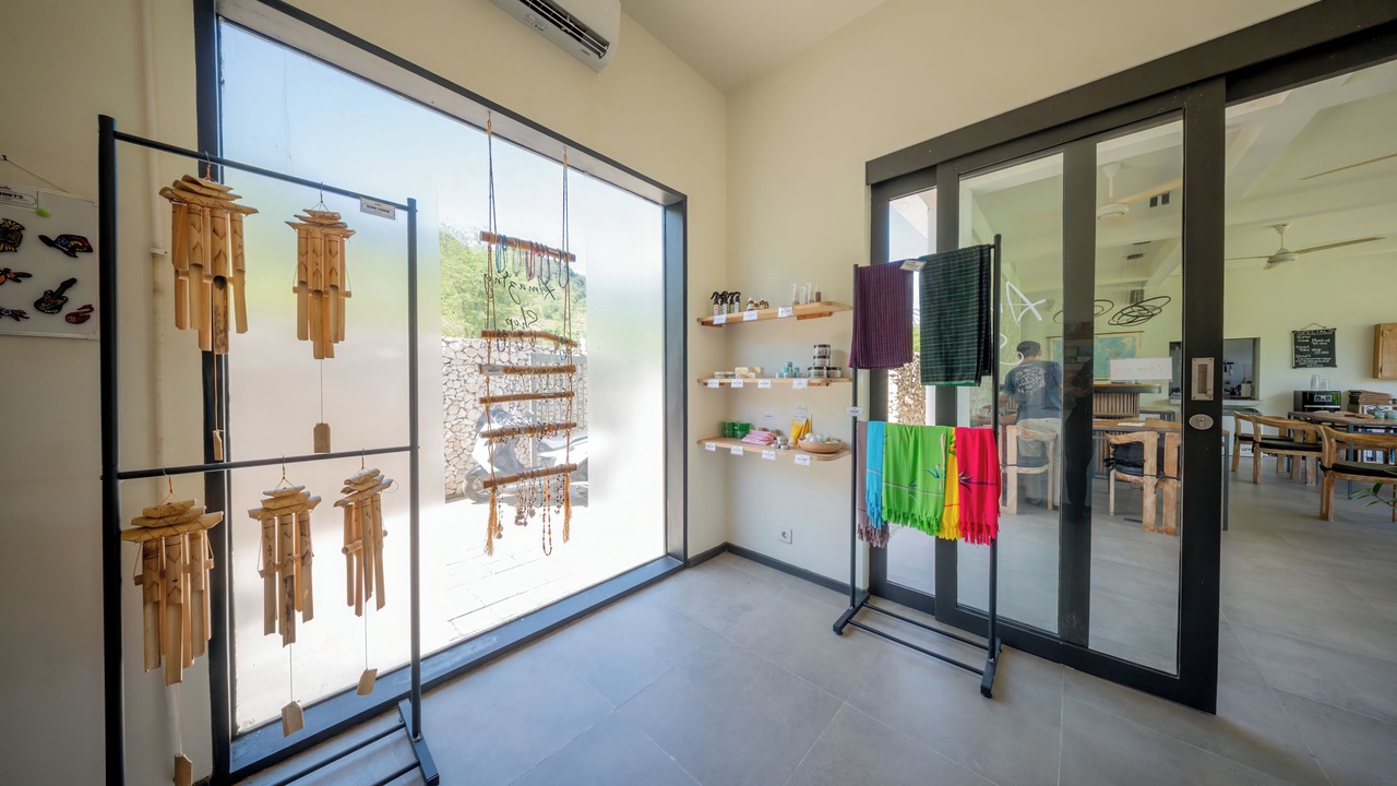 Photo of Others in Selong Belanak