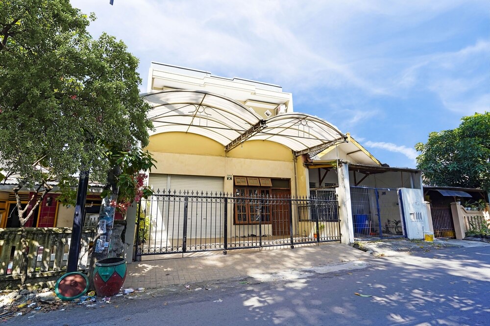 Photo of Outdoor in Siwalankerto