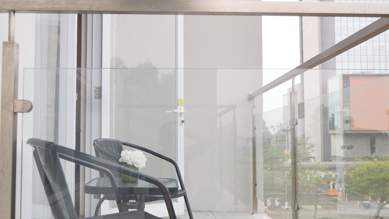 Photo of Patio Balcony in Bekasi Timur