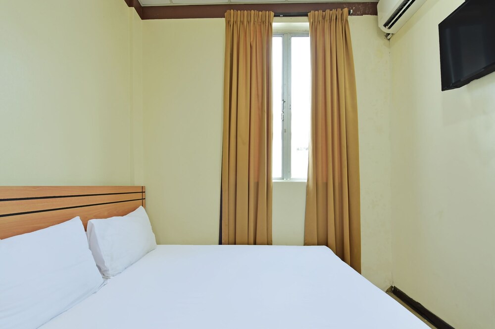 Photo of Bedroom in Wirobrajan