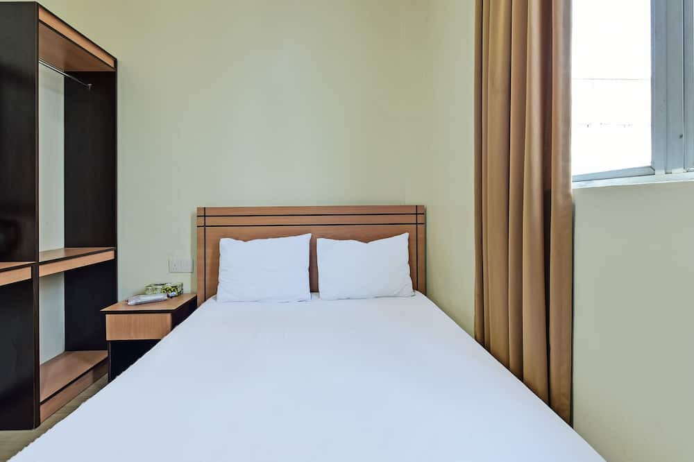 Photo of Bedroom in Wirobrajan