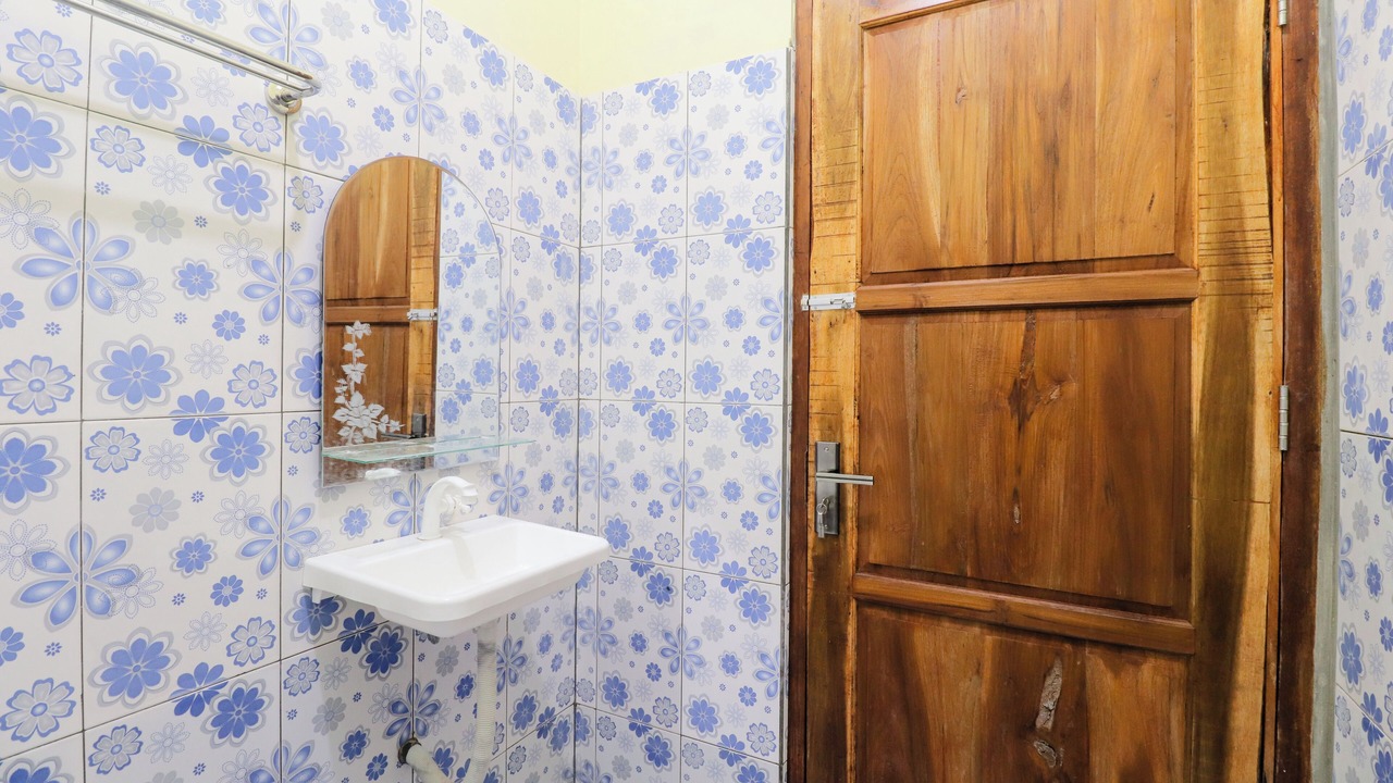 Photo of Bathroom in Borobudur