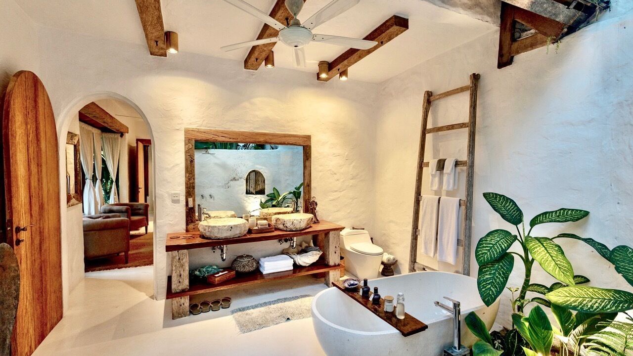 Photo of Bathroom in Petulu