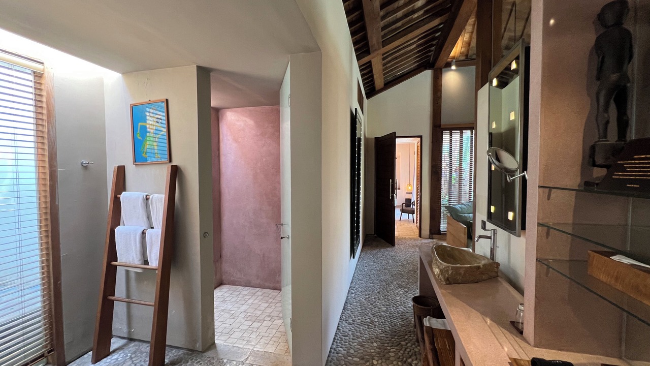 Photo of Bathroom in Petulu