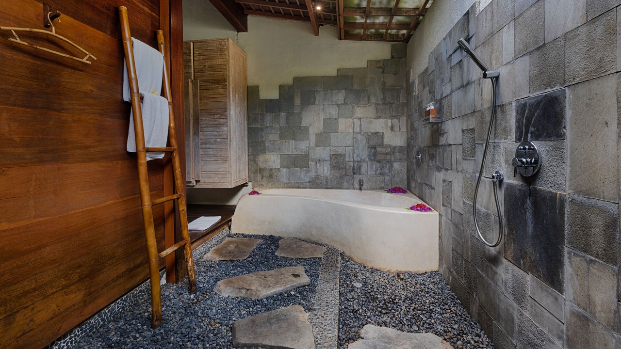 Photo of Bathroom in Kedewatan