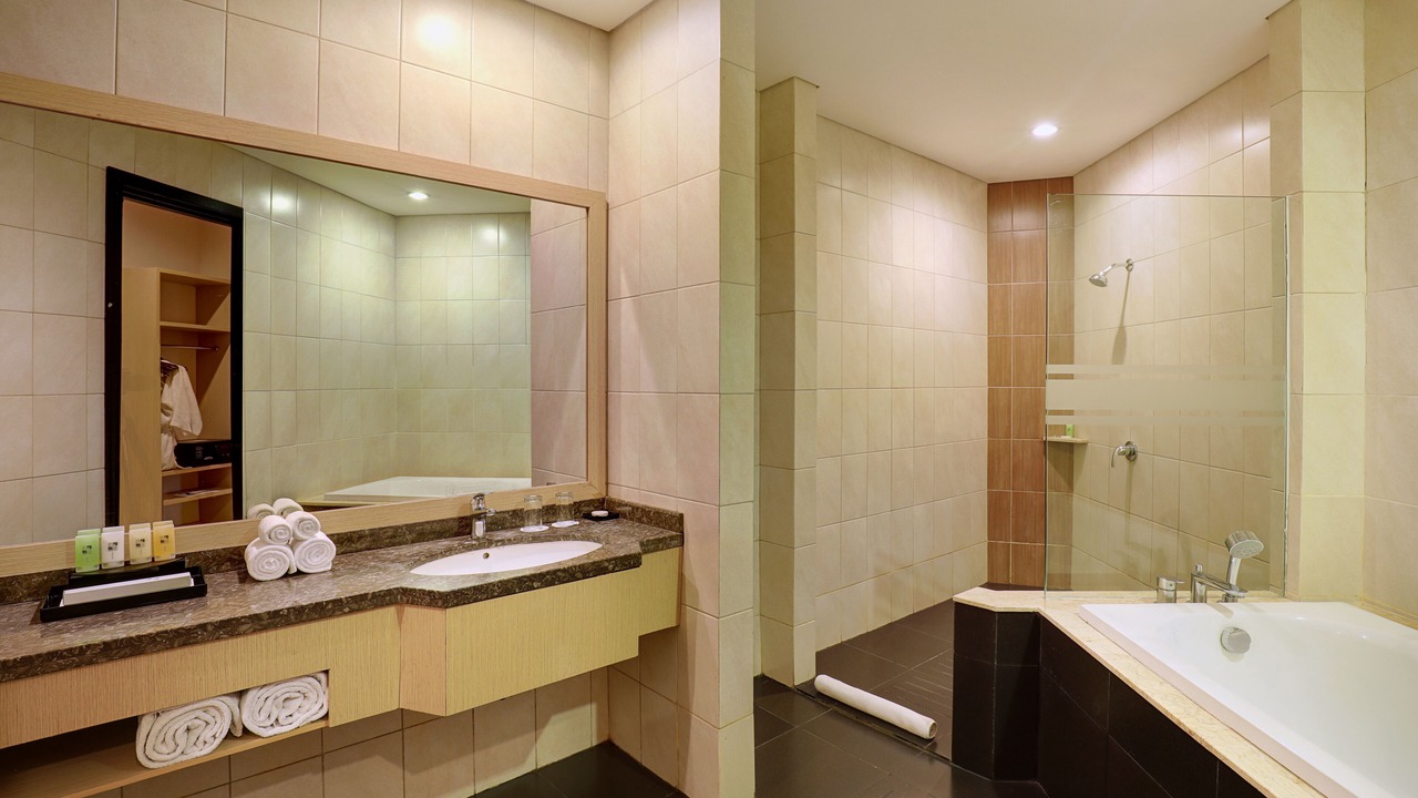 Photo of Bathroom in Panakkukang