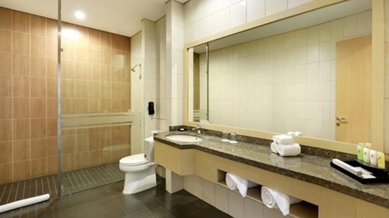 Photo of Bathroom in Panakkukang