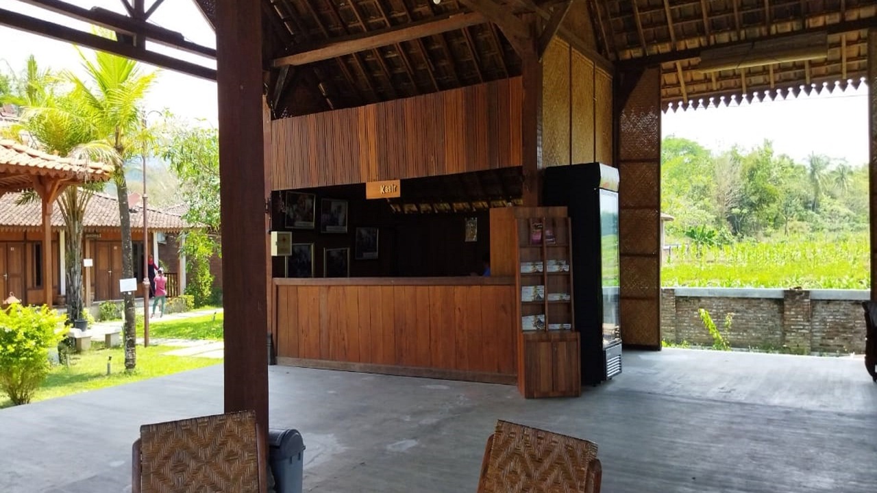 Photo of Others in Borobudur