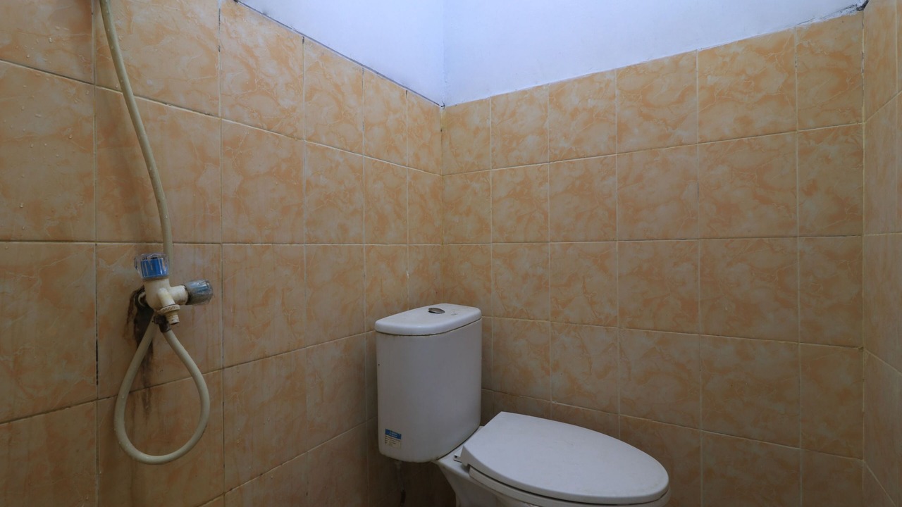 Photo of Bathroom in Mampang Prapatan