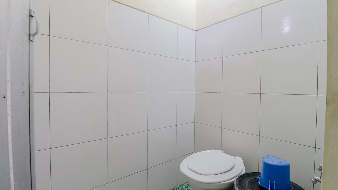 Photo of Bathroom in Pakem