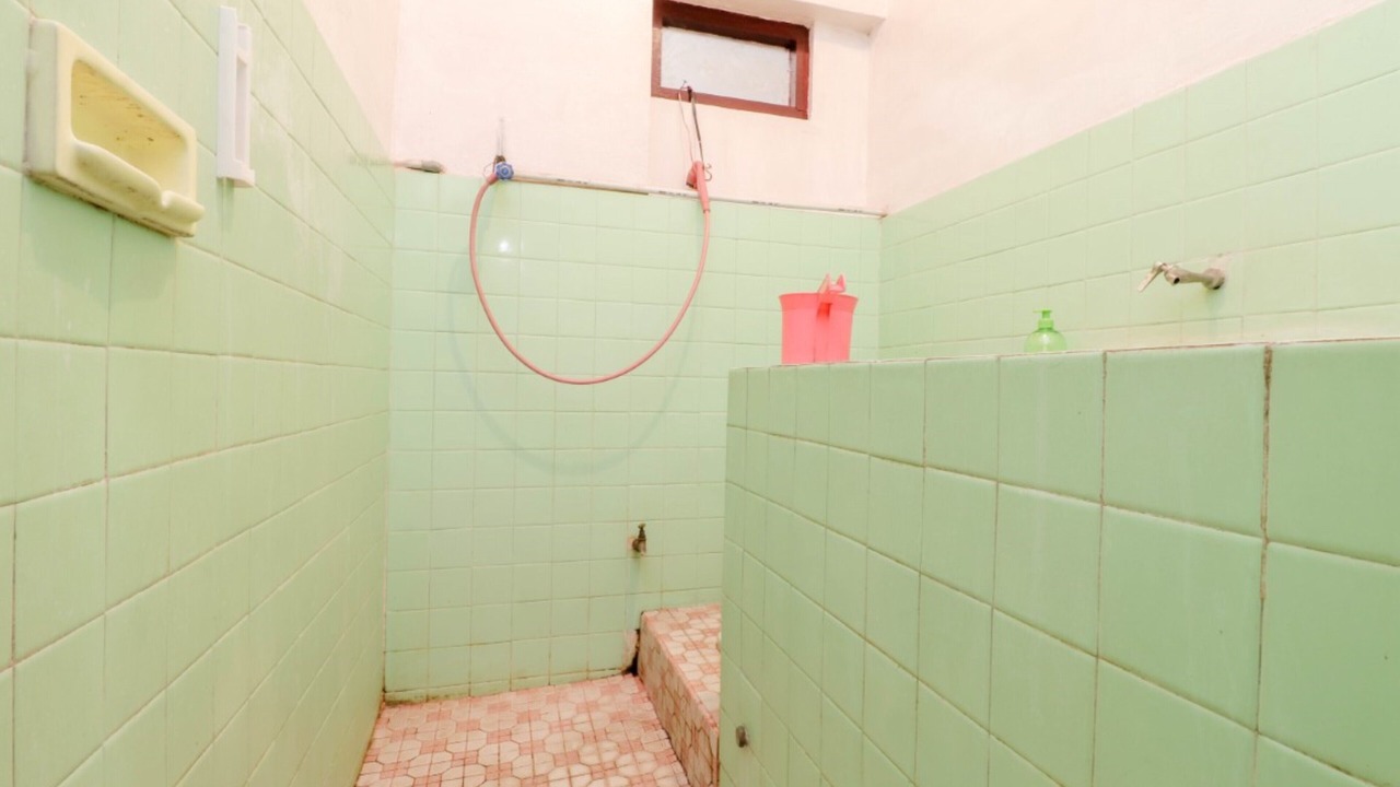 Photo of Bathroom in Pakem