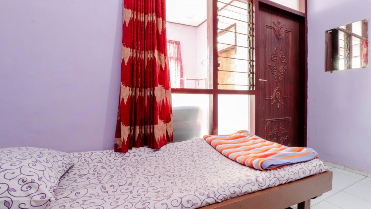 Photo of Bedroom in Pakem