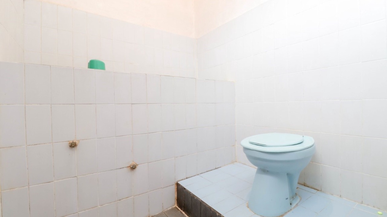 Photo of Bathroom in Pakem