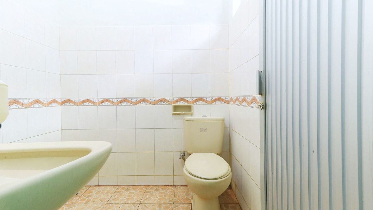 Photo of Bathroom in Makassar