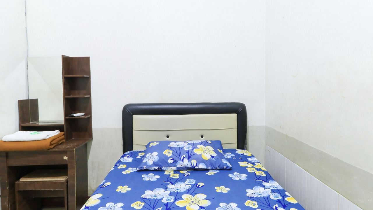 Photo of Bedroom in Makassar