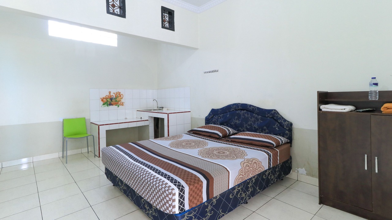 Photo of Bedroom in Makassar
