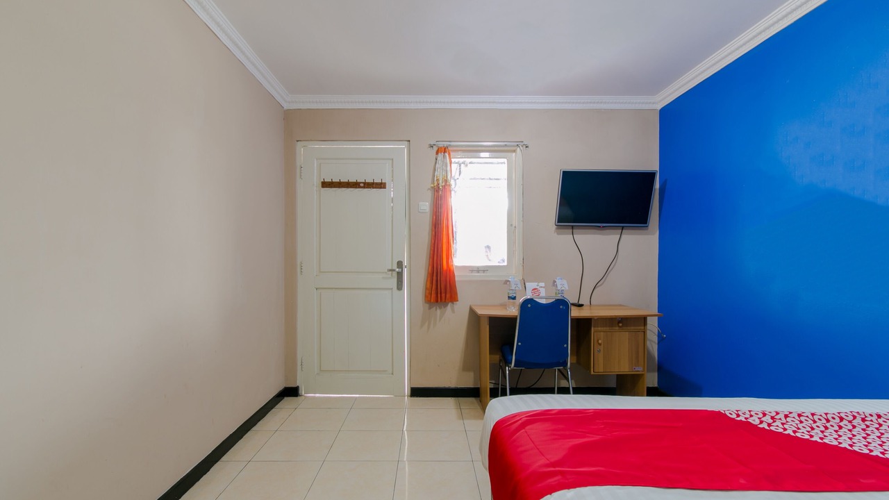 Photo of Bedroom in Tjihadak