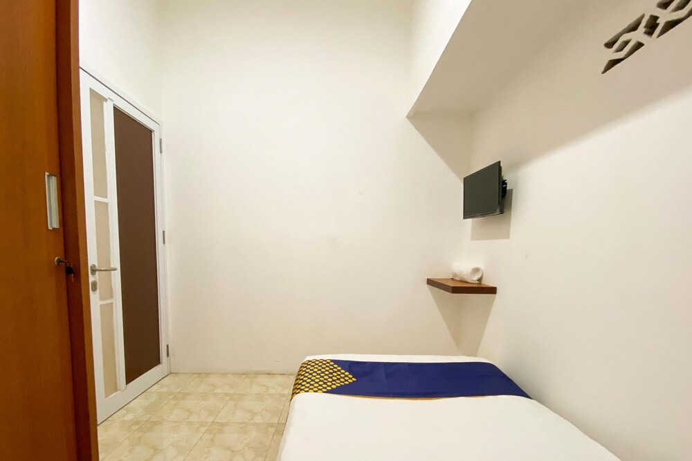 Photo of Bedroom in Padang