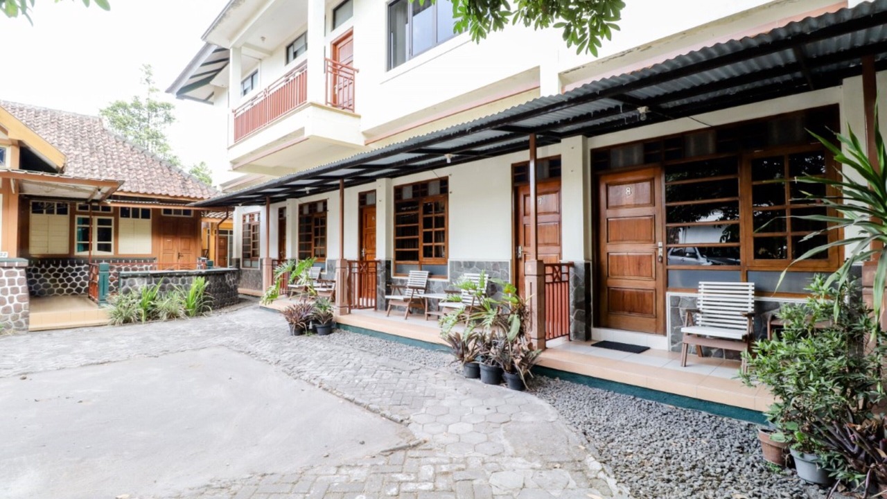 Photo of Outdoor in Pakem