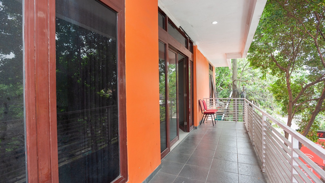 Photo of Patio Balcony in Pekayon Jaya