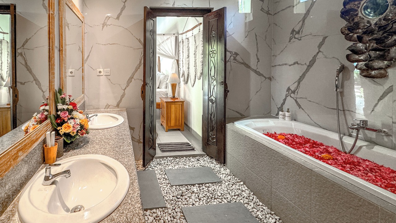 Photo of Bathroom in Batu Bolong