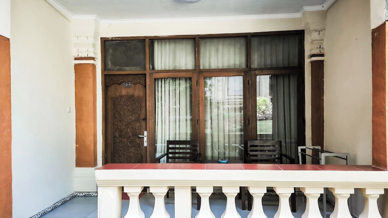 Photo of Patio Balcony in Kartika Plaza