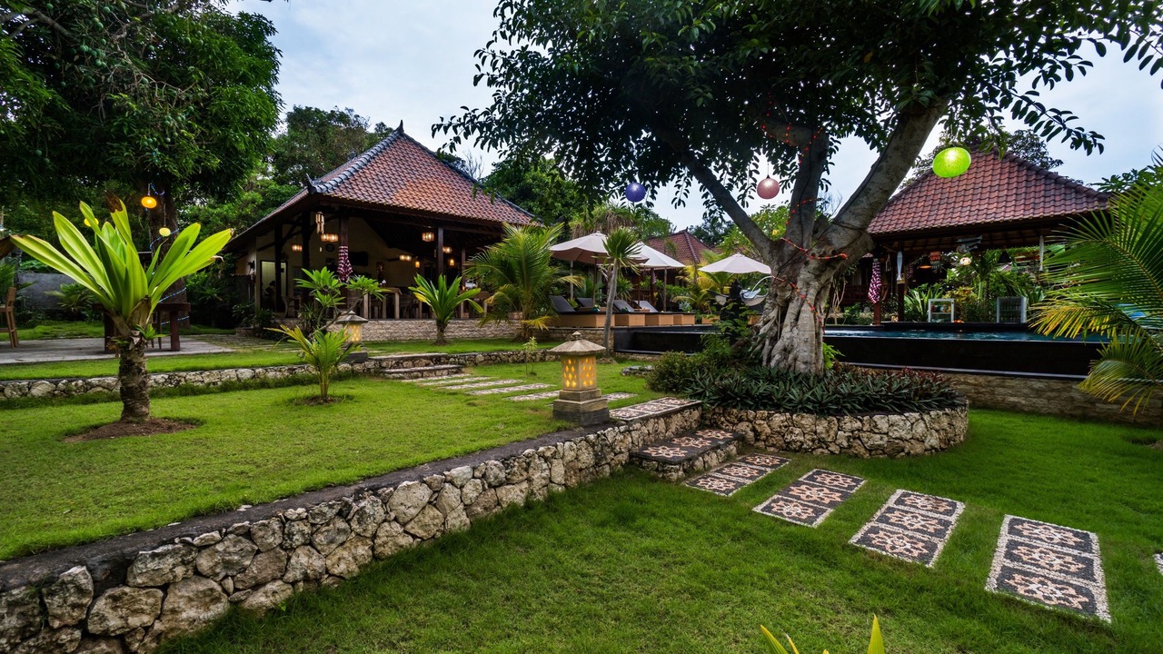 Photo of Outdoor in Mushroom Bay