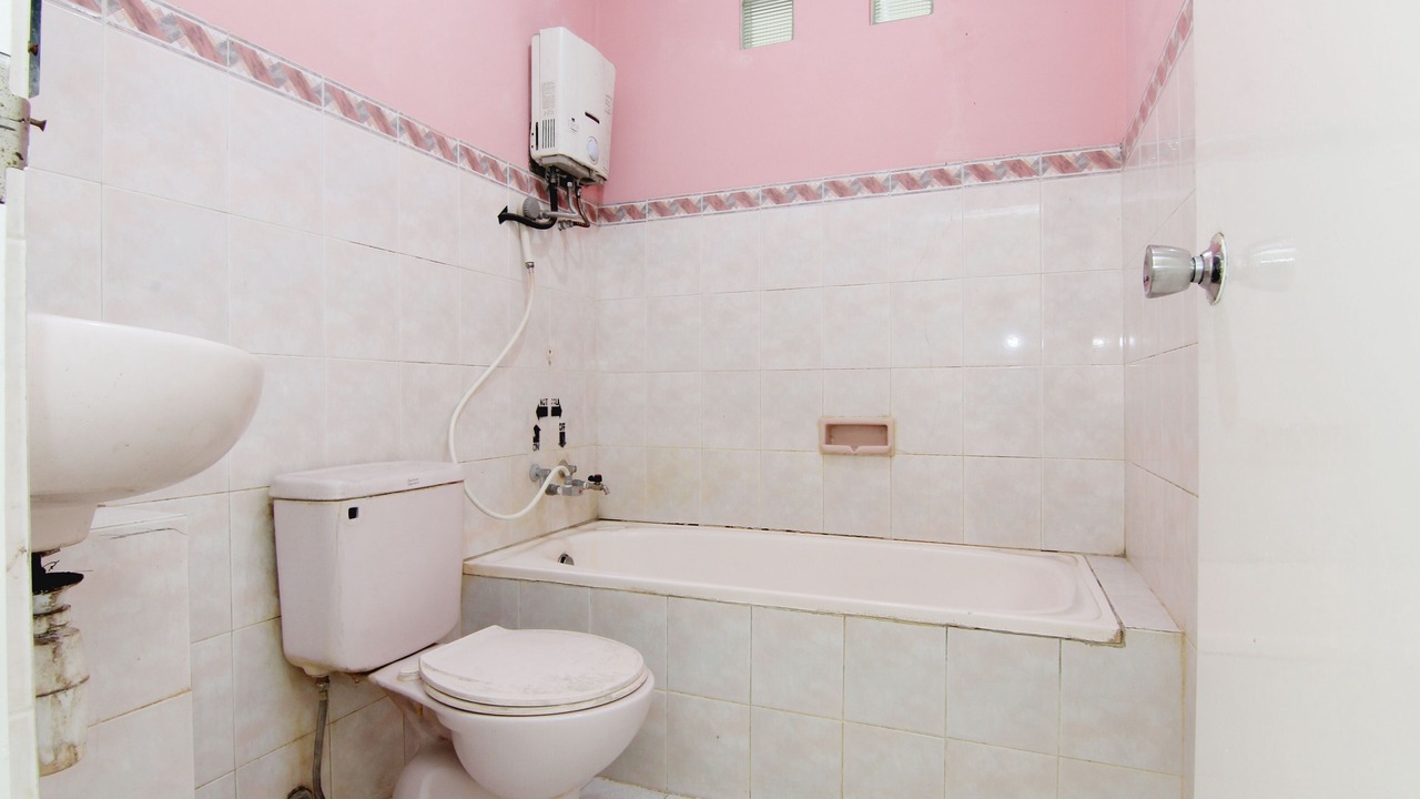 Photo of Bedroom in Pakem