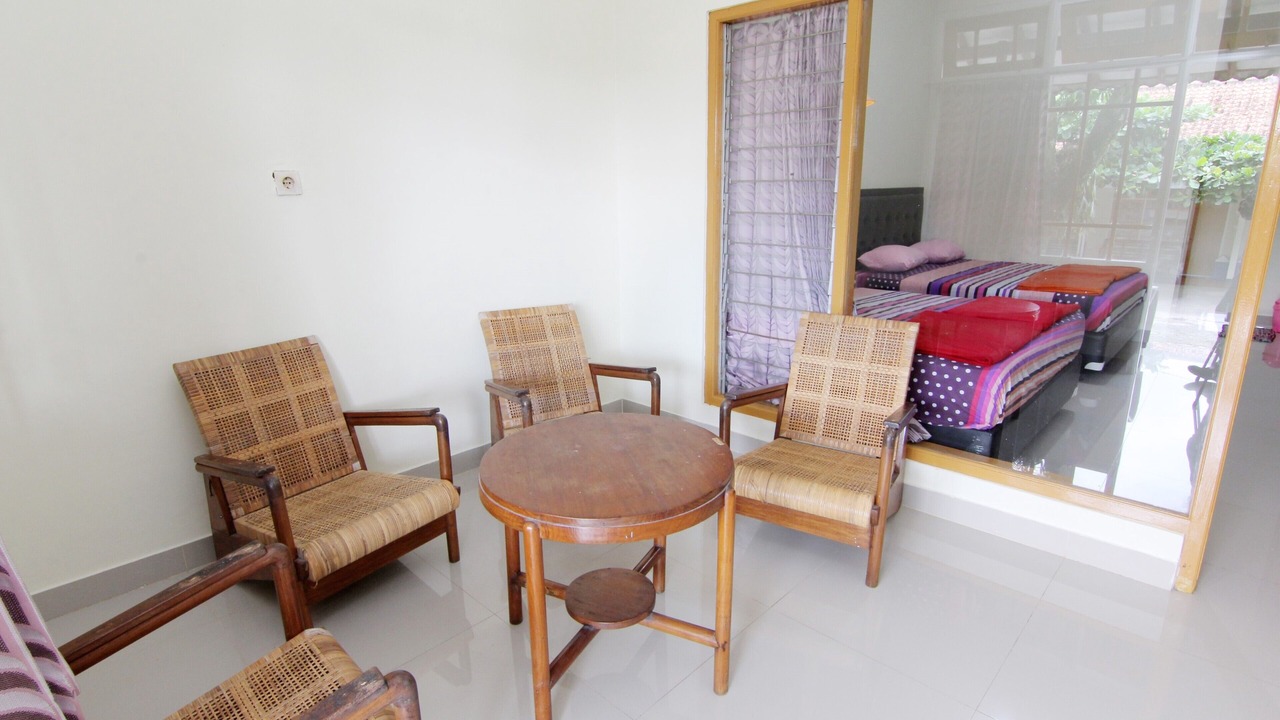 Photo of Bedroom in Pakem