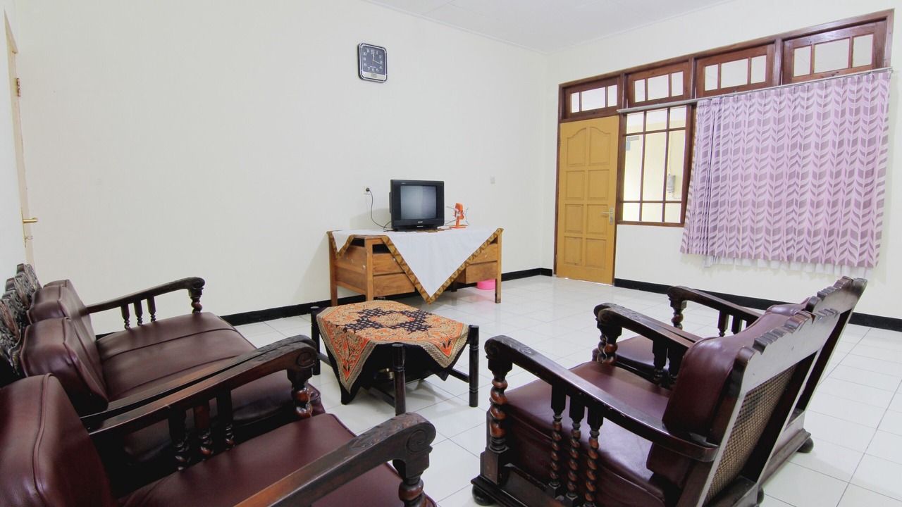 Photo of Bedroom in Pakem