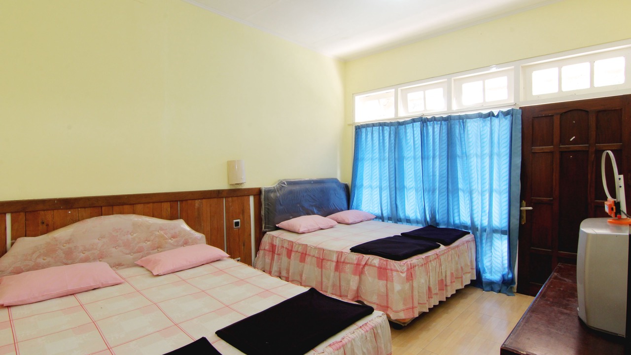 Photo of Bedroom in Pakem