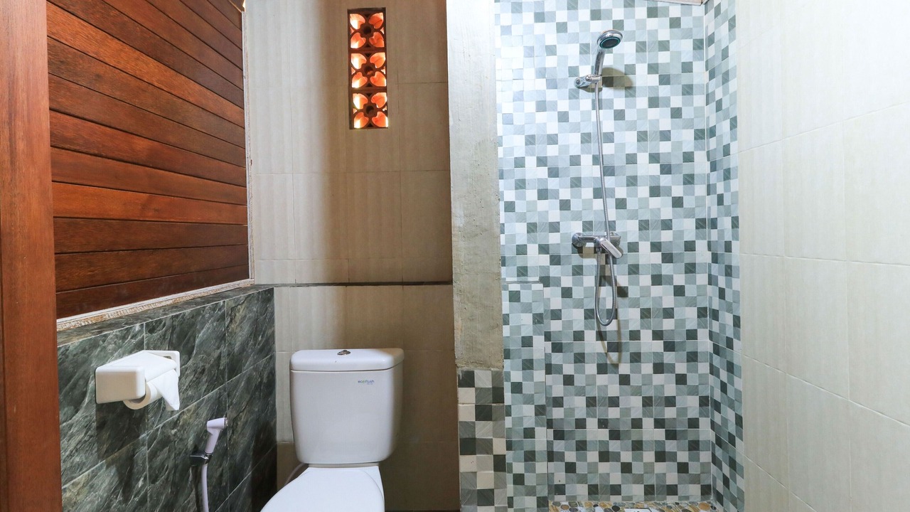 Photo of Bathroom in Jungut Batu
