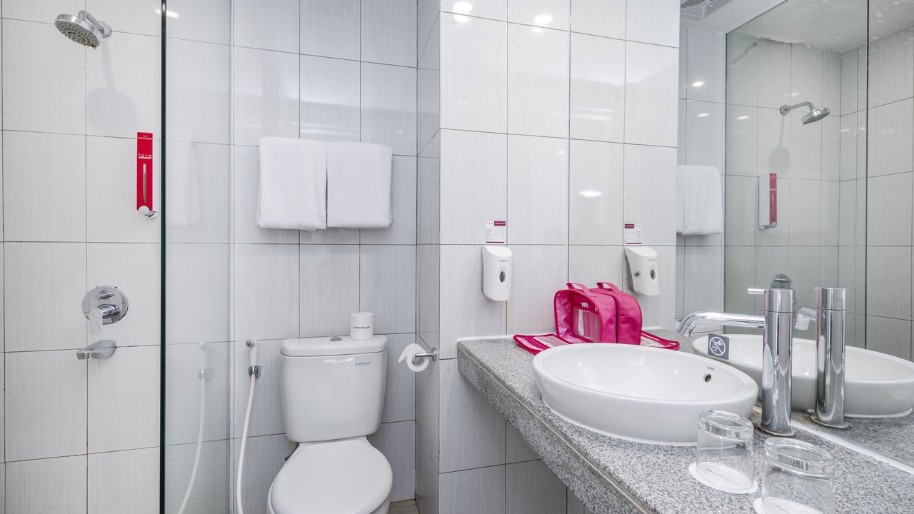 Photo of Bathroom in Dinoyo