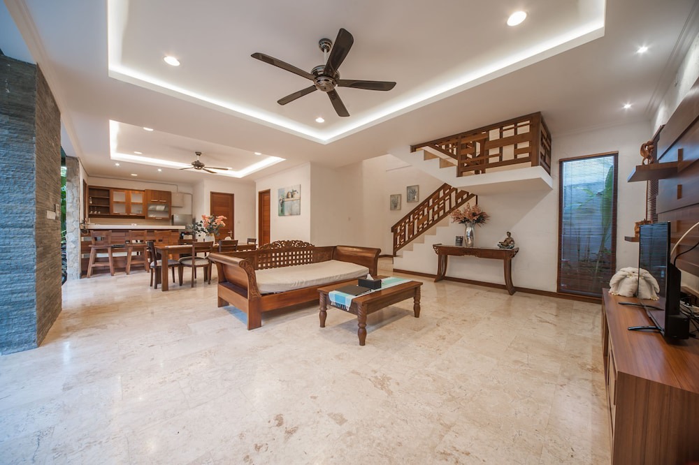 Photo of Livingroom in Nakula
