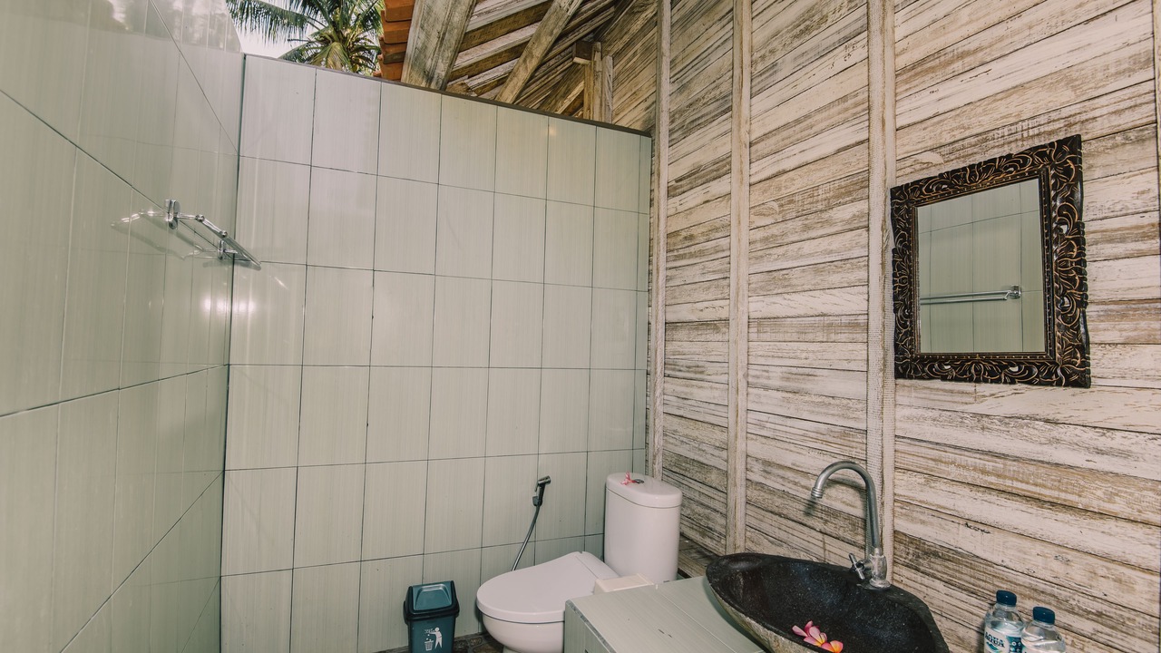 Photo of Bathroom in Ceningan Island