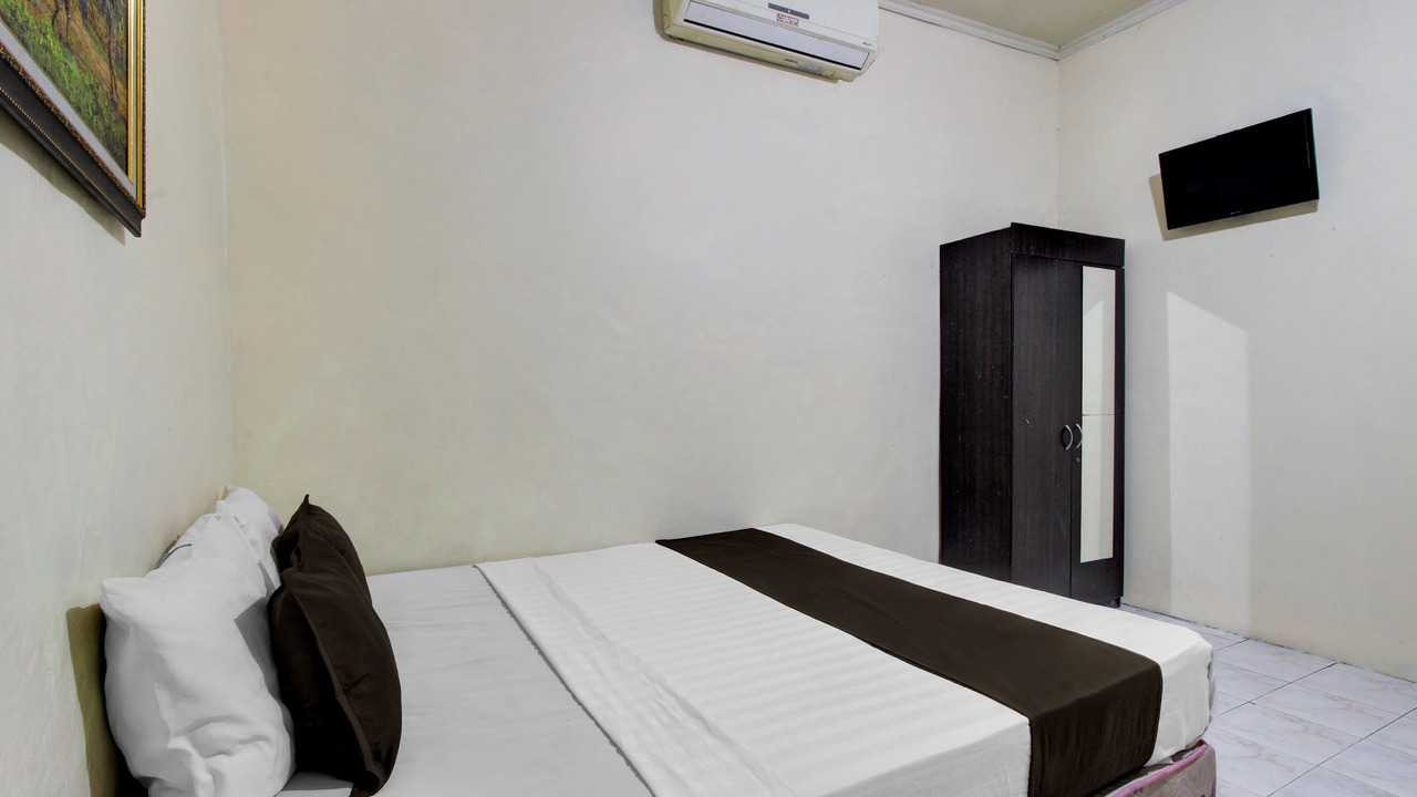 Photo of Bedroom in Surakarta