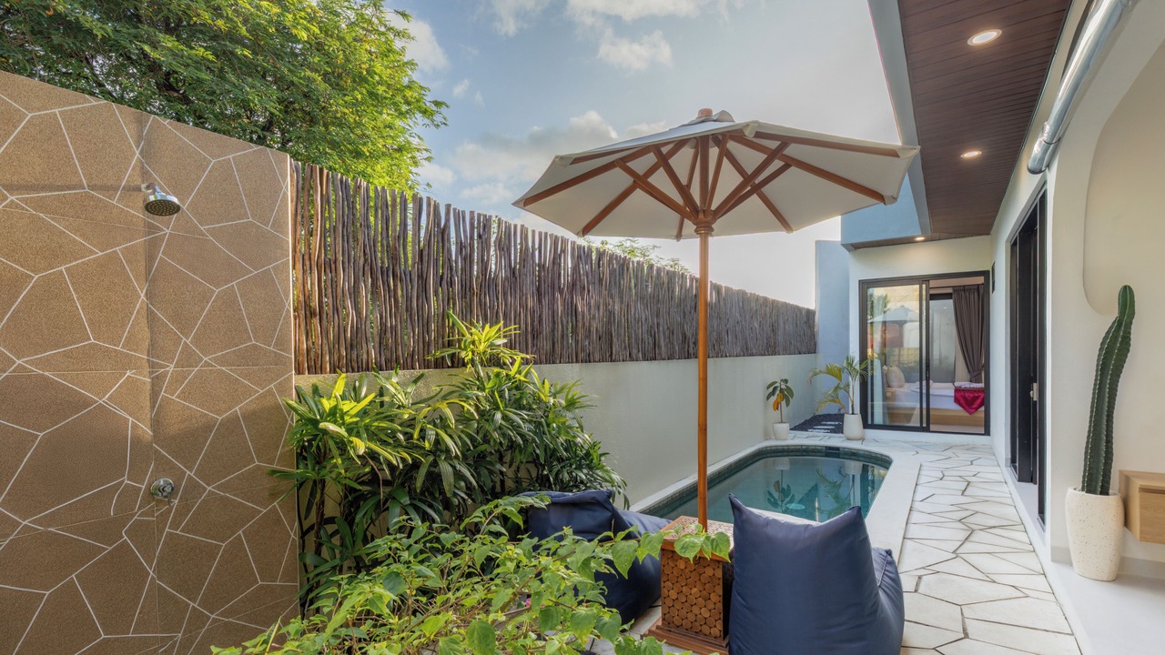 Photo of Outdoor in Sunset Road