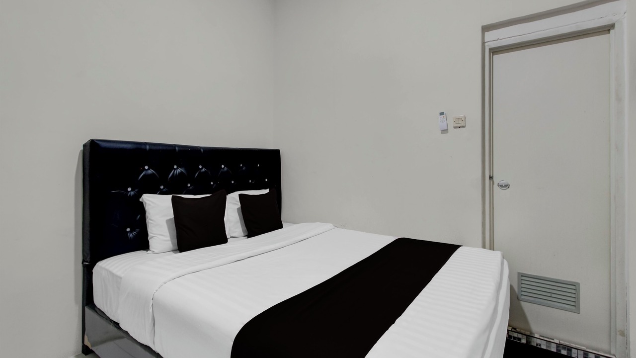Photo of Bedroom in West Semarang