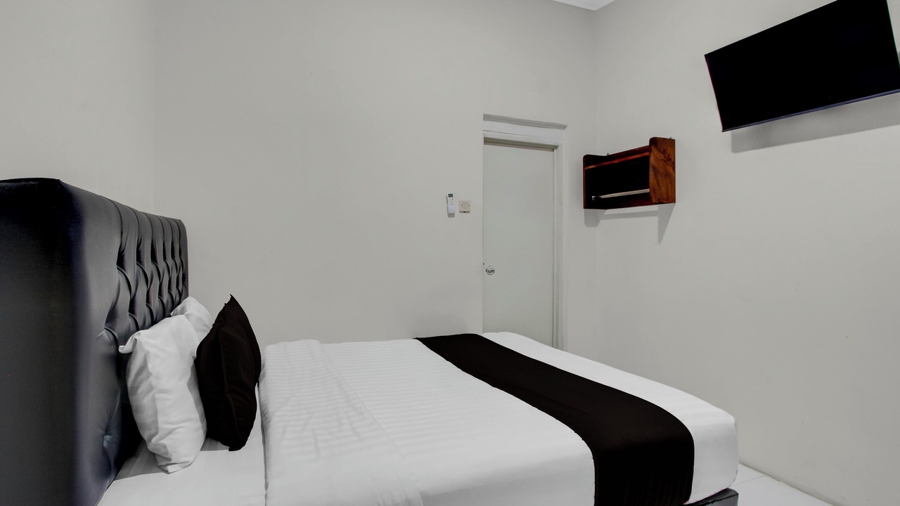 Photo of Bedroom in West Semarang