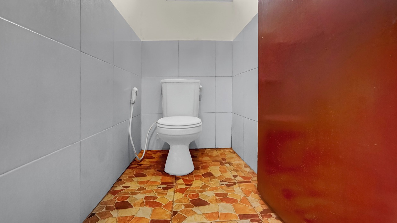 Photo of Bathroom in Batu